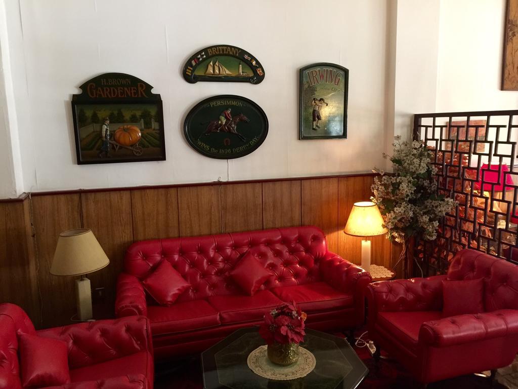 Embassy Hotel Бейрут Екстериор снимка
