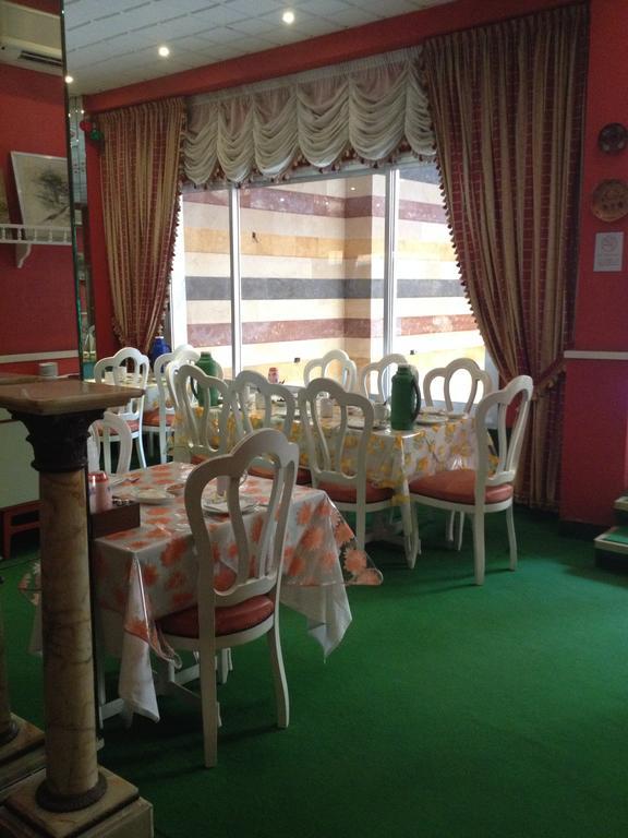 Embassy Hotel Бейрут Екстериор снимка