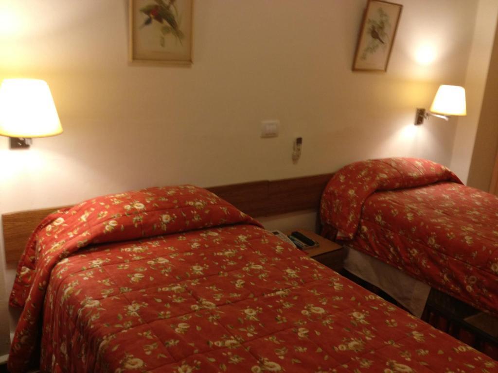 Embassy Hotel Бейрут Стая снимка