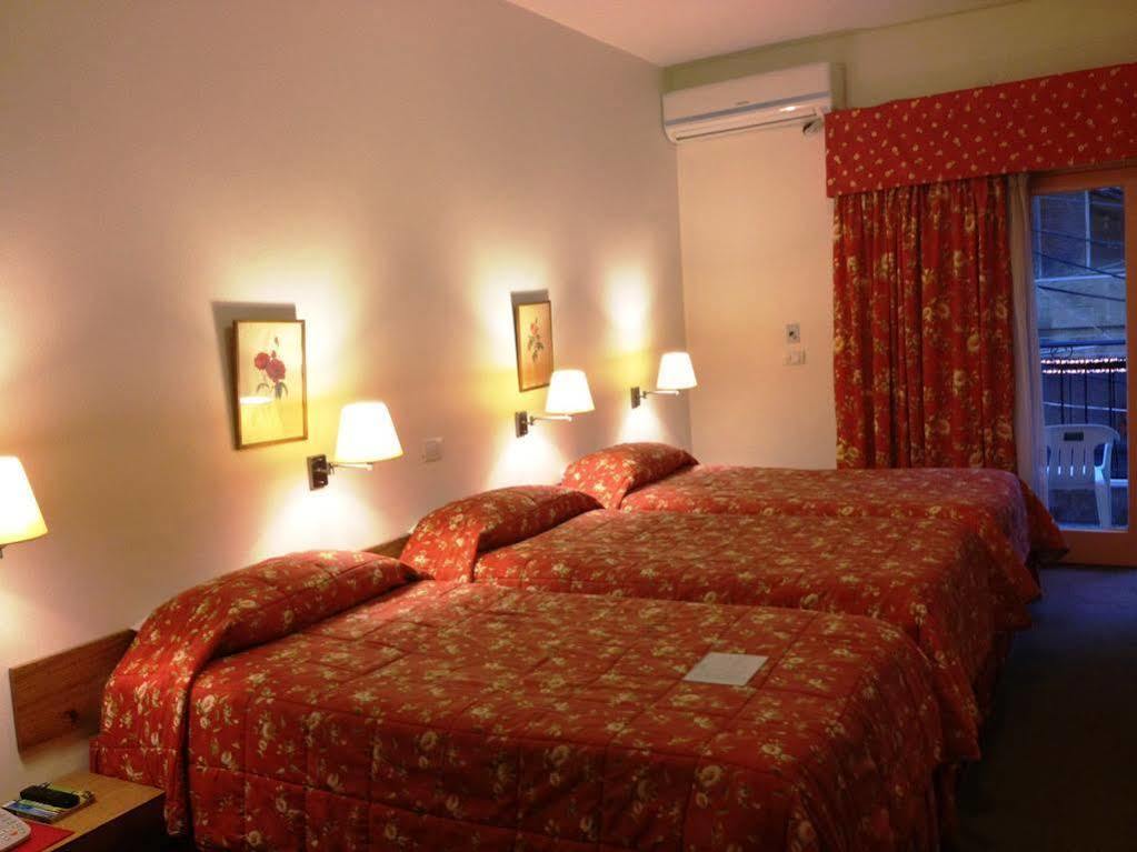 Embassy Hotel Бейрут Екстериор снимка